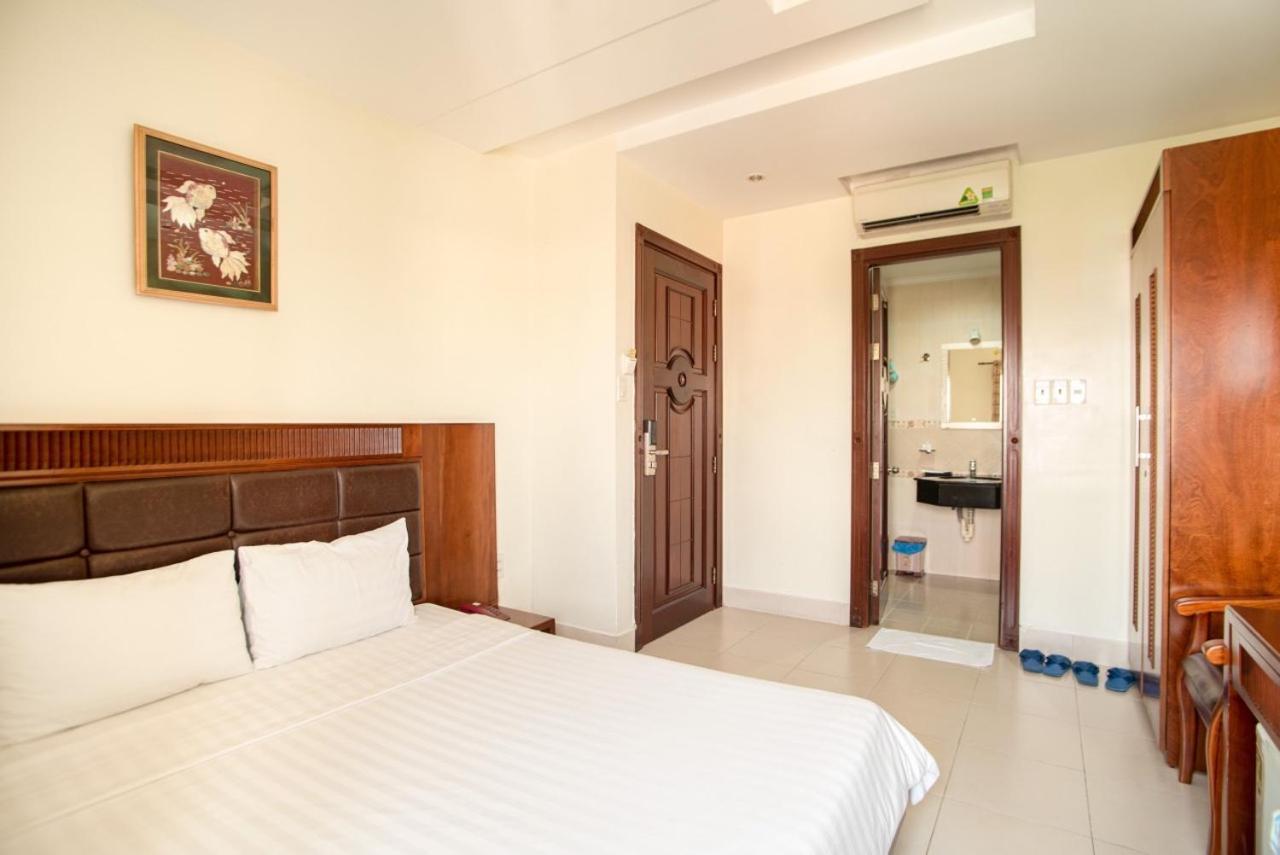 Binh Hung Hotel Хошимин Екстериор снимка