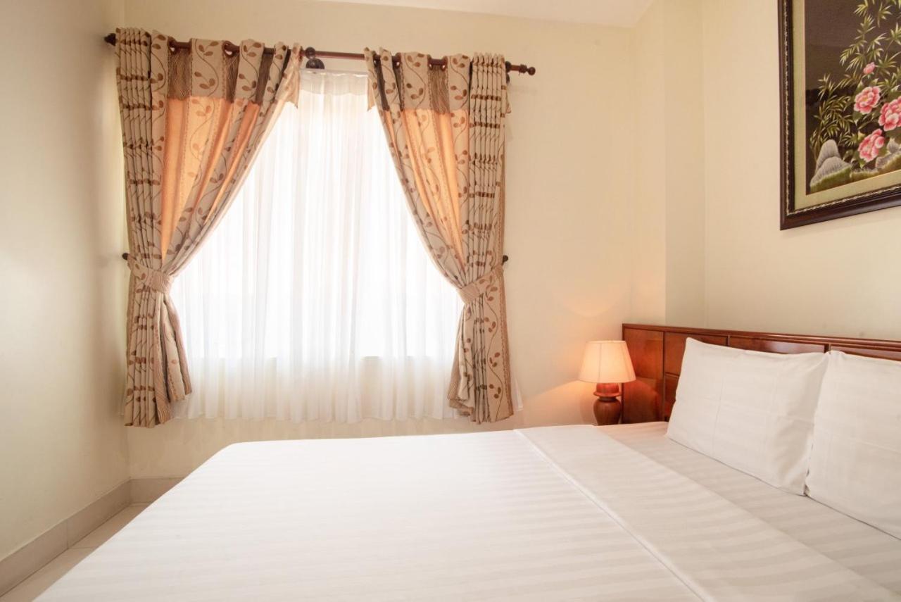 Binh Hung Hotel Хошимин Екстериор снимка