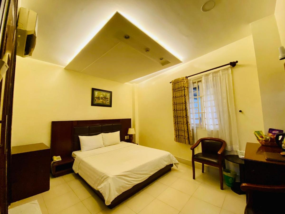 Binh Hung Hotel Хошимин Екстериор снимка